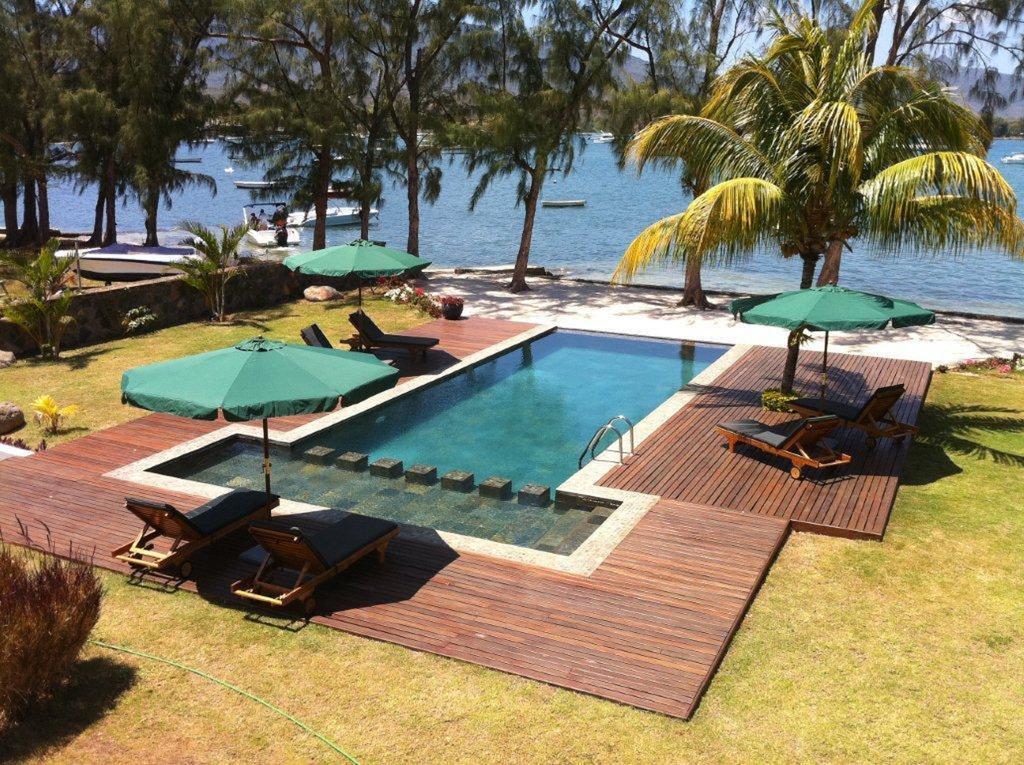 Olana Beachfront Apartments ริวิแยร์นัวร์ ภายนอก รูปภาพ