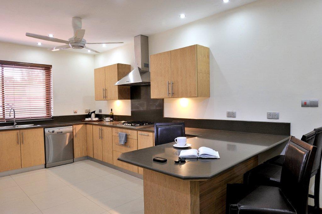 Olana Beachfront Apartments ริวิแยร์นัวร์ ภายนอก รูปภาพ